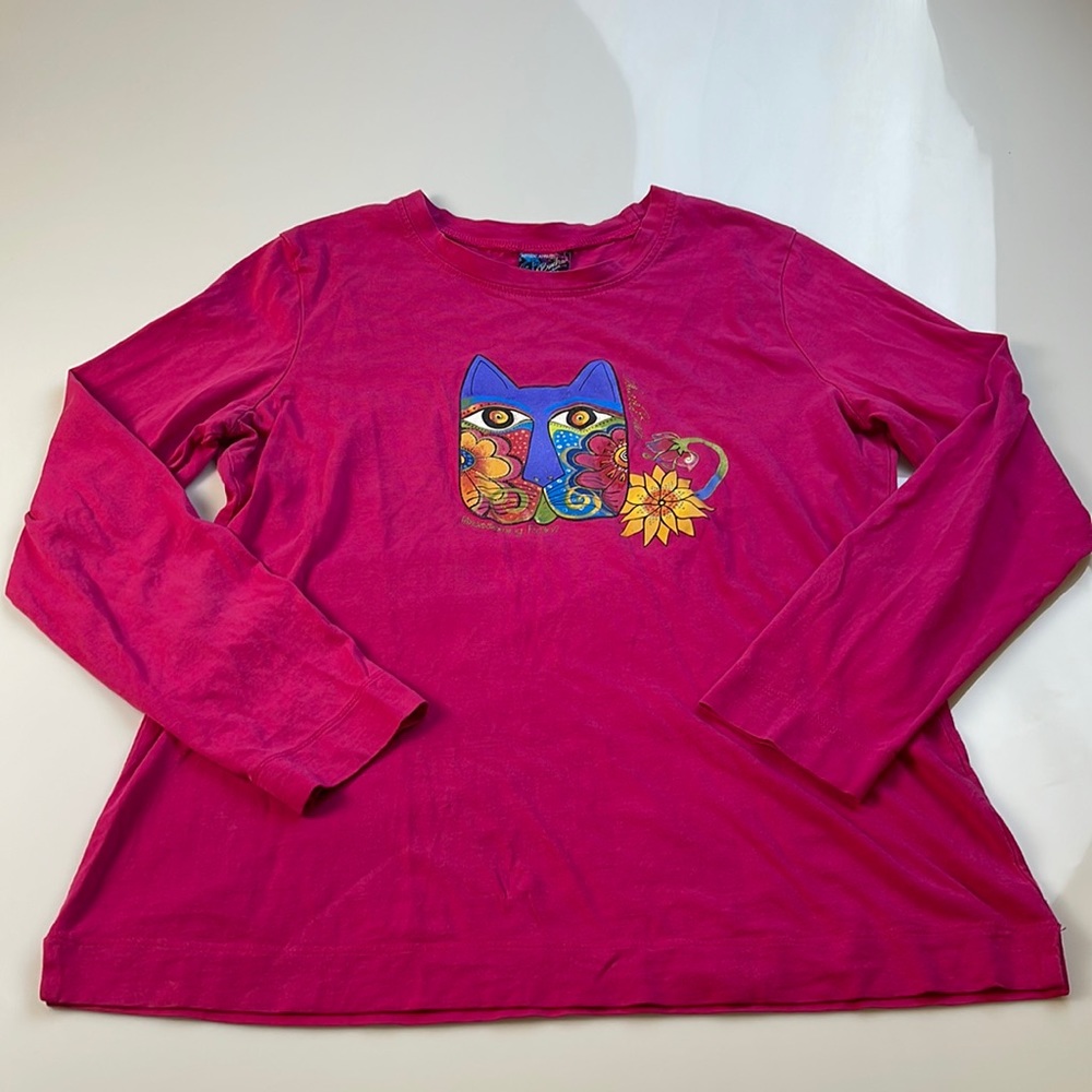 Artistic Apparel Women Sweatshirt Blossoming Feline                    X33-16